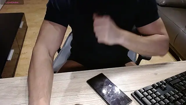 sensualman90 online show from February 2026 09:00:02 PM