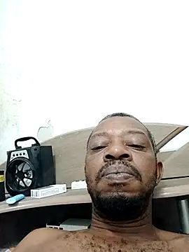 Snapshot of Negaomalinha1 chatting on January 2026 06:33:02 PM Negaomalinha1 online show from January 2026 06:33:02 PM