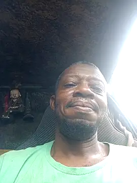 Snapshot of Negaomalinha1 chatting on February 2026 02:02:02 PM Negaomalinha1 online show from February 2026 02:02:02 PM