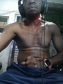 Negaomalinha1 online show from May 2026 03:01:02 AM