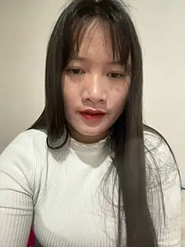 Snapshot of Suni-ii chatting on February 2026 01:02:02 AM Suni-ii online show from February 2026 01:02:02 AM