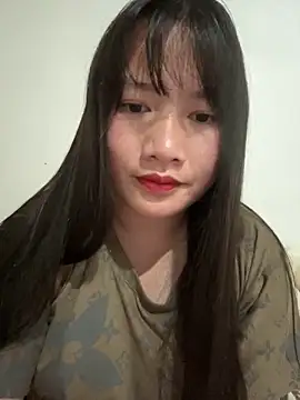 Snapshot of Suni-ii chatting on February 2026 01:20:01 PM Suni-ii online show from February 2026 01:20:01 PM