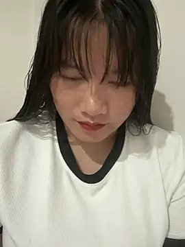 Snapshot of Suni-ii chatting on February 2026 01:21:01 PM Suni-ii online show from February 2026 01:21:01 PM