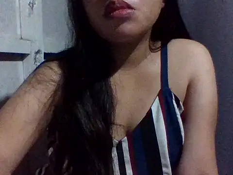 sweetprinces08 online show from May 2026 04:34:01 PM