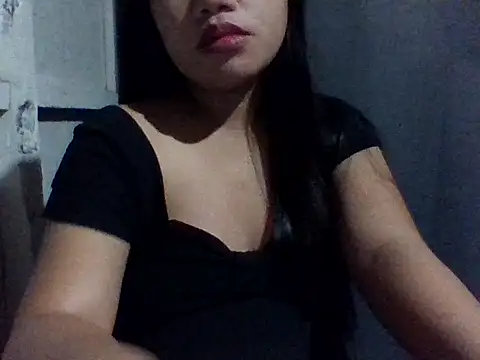 sweetprinces08 online show from May 2026 06:12:02 PM