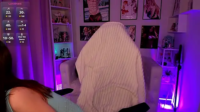 Snapshot of Layla_Bloom chatting on February 2026 05:44:02 PM Layla Bloom online show from February 2026 05:44:02 PM