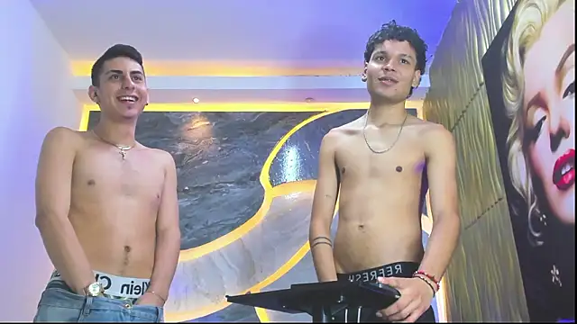 Snapshot of Lucas_hot_20 chatting on February 2026 06:40:02 AM Lucas hot 20 online show from February 2026 06:40:02 AM