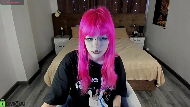 Mika Vatashi online show from February 2026 07:53:01 AM