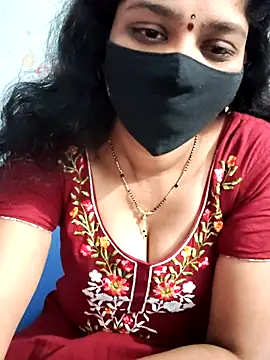 Snapshot of lusy79 chatting on February 2026 07:40:01 AM lusy79 online show from February 2026 07:40:01 AM