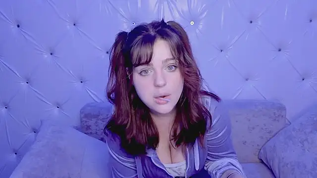 MilkyPop  online show from March 2026 09:28:01 AM