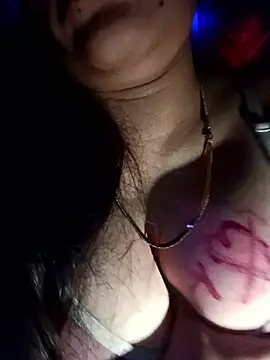 Snapshot of 01Roshani chatting on January 2026 09:28:01 PM 01Roshani online show from January 2026 09:28:01 PM