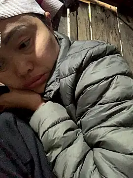 Snapshot of hinicky-0 chatting on January 2026 02:15:01 AM hinicky-0 online show from January 2026 02:15:01 AM