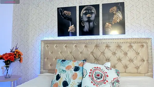 Snapshot of MeganRosseX chatting on January 2026 08:56:01 PM MeganRosseX online show from January 2026 08:56:01 PM