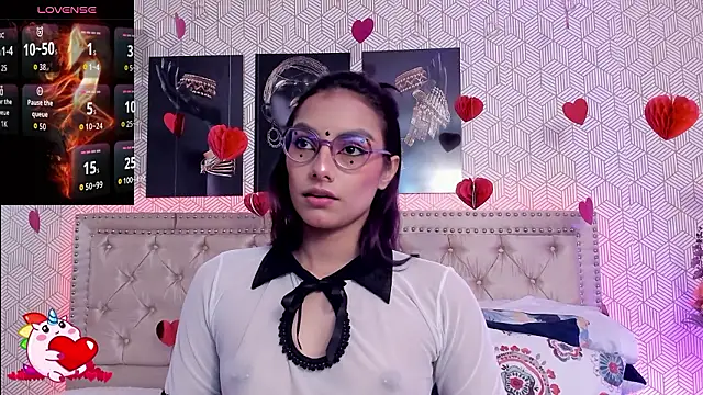 Snapshot of MeganRosseX chatting on February 2026 04:25:02 PM MeganRosseX online show from February 2026 04:25:02 PM