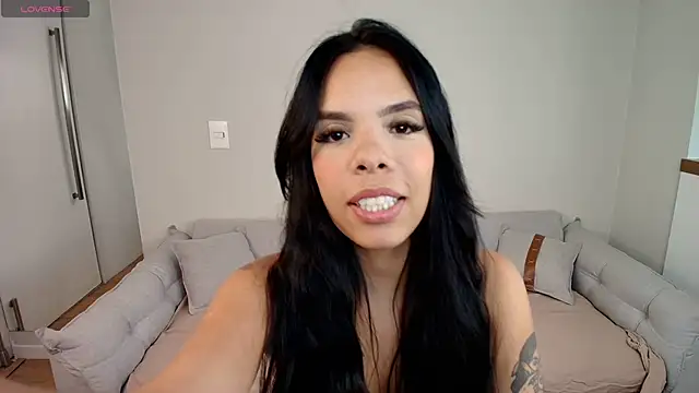 Snapshot of Bruna_Ferrazz chatting on February 2026 12:10:01 PM Bruna Ferrazz online show from February 2026 12:10:01 PM