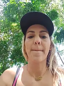 Monita Med online show from May 2026 02:44:02 PM