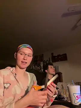 Snapshot of SugarNCinnamon chatting on February 2026 12:43:02 AM SugarNCinnamon online show from February 2026 12:43:02 AM