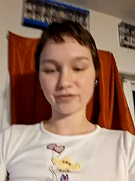 SugarNCinnamon online show from May 2026 11:45:02 PM