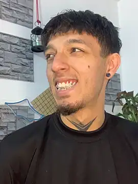 Snapshot of dark_rosse chatting on February 2026 10:08:01 PM dark rosse online show from February 2026 10:08:01 PM