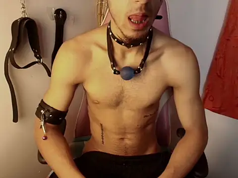 Snapshot of dark_rosse chatting on February 2026 10:51:02 AM dark rosse online show from February 2026 10:51:02 AM