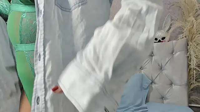 KATALINA SANTANA  online show from January 2026 12:01:02 AM