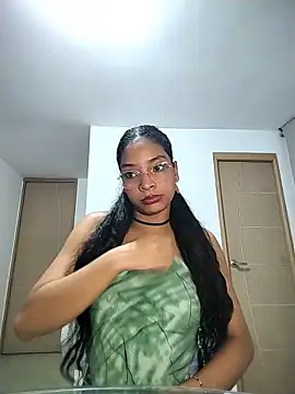 KATALINA SANTANA  online show from May 2026 12:17:01 AM