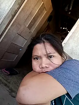 Snapshot of Hannah_4u chatting on February 2026 04:42:01 AM Hannah 4u online show from February 2026 04:42:01 AM