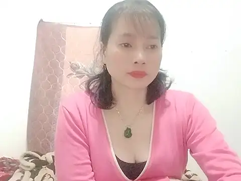 Snapshot of Sophie_sexy7 chatting on February 2026 05:56:02 AM Sophie sexy7 online show from February 2026 05:56:02 AM