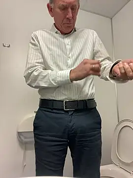 Snapshot of Pierre4tjyxx chatting on February 2026 04:33:01 PM Pierre4tjyxx online show from February 2026 04:33:01 PM