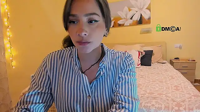 Snapshot of juliiaroberts chatting on March 2026 03:01:02 AM juliiaroberts online show from March 2026 03:01:02 AM