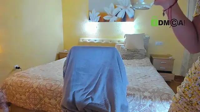 Snapshot of juliiaroberts chatting on April 2026 04:01:01 AM juliiaroberts online show from April 2026 04:01:01 AM