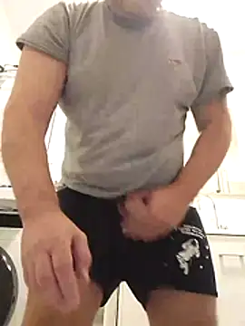 Snapshot of Poseidone76 chatting on January 2026 09:28:02 PM Poseidone76 online show from January 2026 09:28:02 PM