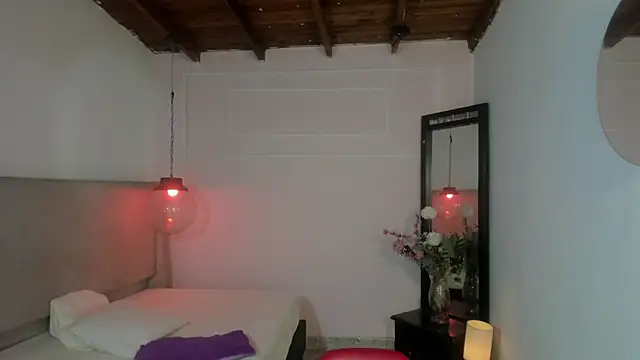 Snapshot of ZoeFox5 chatting on February 2026 11:28:02 AM ZoeFox5 online show from February 2026 11:28:02 AM