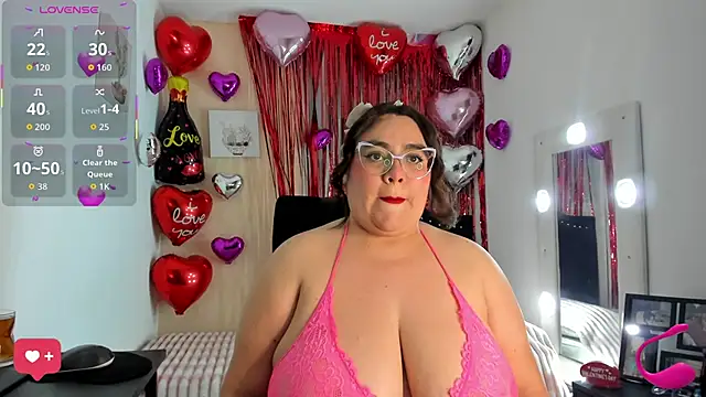 Snapshot of KarlaLannee chatting on February 2026 04:27:01 AM KarlaLannee online show from February 2026 04:27:01 AM