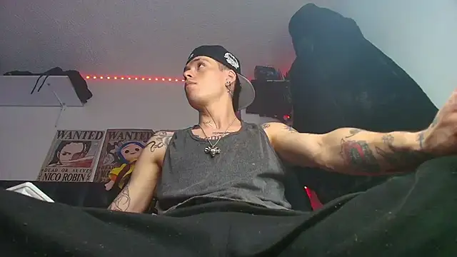 Anhony Muscle online show from April 2026 07:41:01 PM