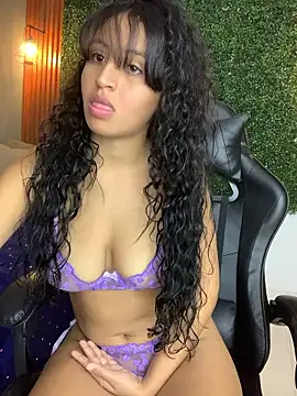 Snapshot of PaulaSweetFire_ chatting on January 2026 10:36:01 PM PaulaSweetFire online show from January 2026 10:36:01 PM