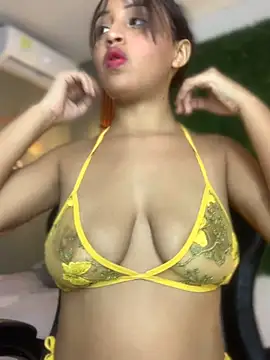 Snapshot of PaulaSweetFire_ chatting on February 2026 09:59:02 PM PaulaSweetFire online show from February 2026 09:59:02 PM