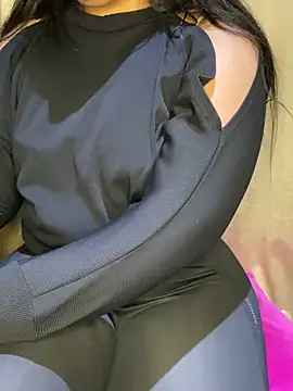 Snapshot of Lina_Velvet_ chatting on February 2026 08:00:02 AM Lina Velvet online show from February 2026 08:00:02 AM