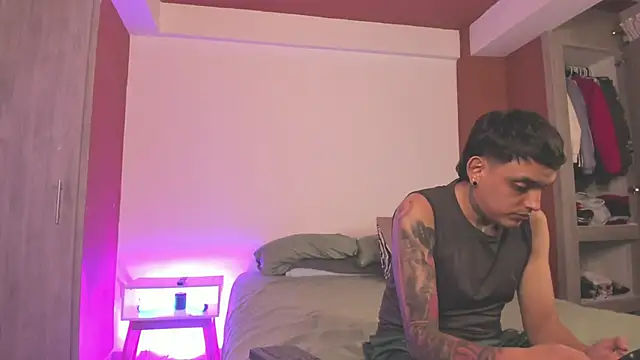 VelvetAndShadows online show from July 2026 02:44:01 AM