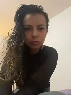 Snapshot of cinthia2011 chatting on February 2026 05:22:02 PM cinthia2011 online show from February 2026 05:22:02 PM