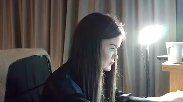 ScottishIvy online show from February 2026 04:22:01 PM