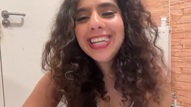 fayfay21xh online show from February 2026 10:21:01 PM