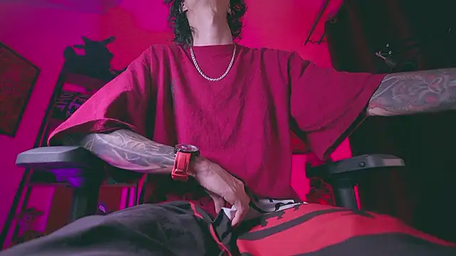 Snapshot of Olliver___y chatting on February 2026 01:35:02 AM Olliver y online show from February 2026 01:35:02 AM