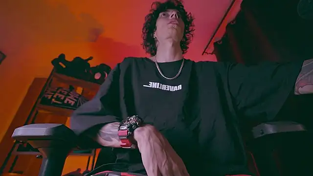 Olliver   y online show from April 2026 01:43:02 AM