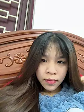 Snapshot of Lyli-122 chatting on February 2026 03:38:02 AM Lyli-122 online show from February 2026 03:38:02 AM