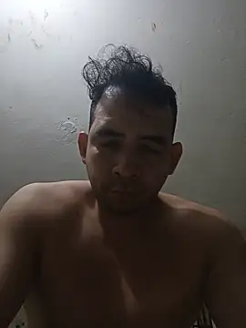 paladito01 online show from May 2026 05:16:02 AM