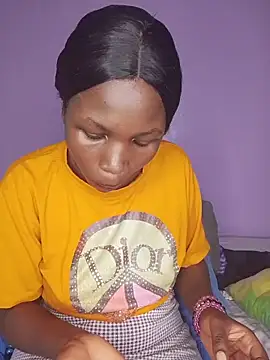 Snapshot of sweet_kendell chatting on February 2026 03:55:01 PM sweet kendell online show from February 2026 03:55:01 PM