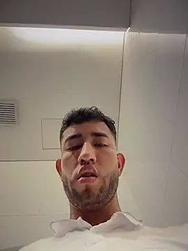 liam bronw online show from March 2026 07:07:02 PM