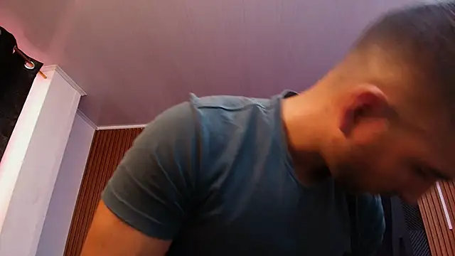 Snapshot of lorenzo_walker_1 chatting on February 2026 05:20:01 PM lorenzo walker 1 online show from February 2026 05:20:01 PM