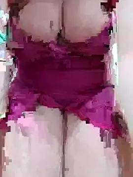 Snapshot of shahd0019 chatting on February 2026 09:04:01 PM shahd0019 online show from February 2026 09:04:01 PM